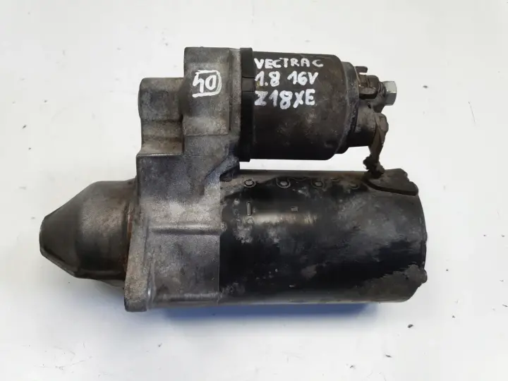 Opel Vectra C lift 1.8 16V ROZRUSZNIK 0001107098 bosch