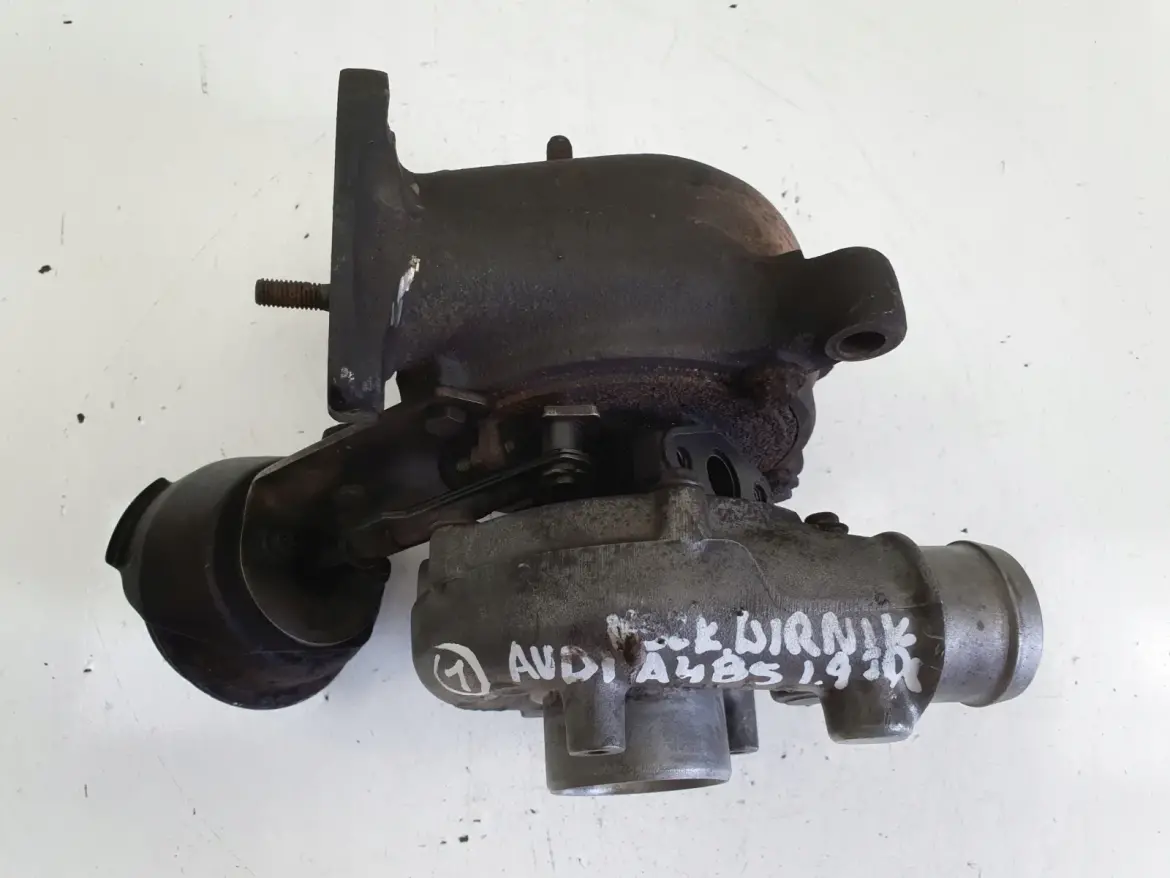 Audi A4 B5 1.9 TDI TURBOSPRĘŻARKA turbo 028145702H