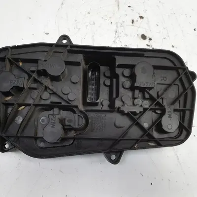 VW Transporter T5 lift PRAWY TYLNY WKŁAD LAMPY tył 7E5945258