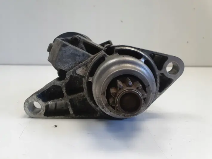 VW Golf V 1.4 16V ROZRUSZNIK valeo 02T911023S