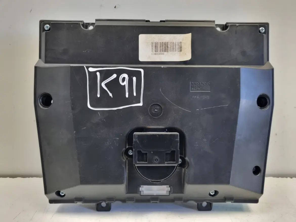 Volvo S60 II V60 I XC60 I PANEL KLIMATYZACJI Nawiewu radia 31443425