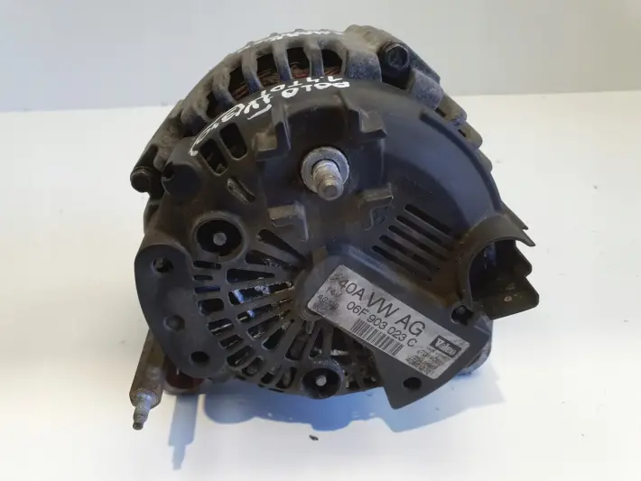 VW Golf V 1.9 TDI ALTERNATOR valeo 06F903023C 140A