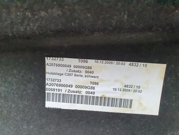 Mercedes W207 C207 TYLNA PÓŁKA TYLNIA TYŁ