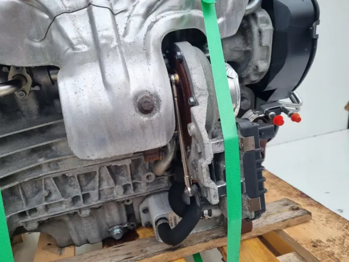 SILNIK KOMPLET Volvo S80 II 2.4 D5 175KM pali 148tyś D5244T14