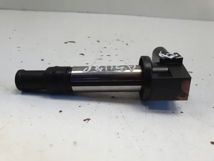 Audi A3 II 8P 1.6 FSI CEWKA ZAPŁONOWA CE20030 delphi