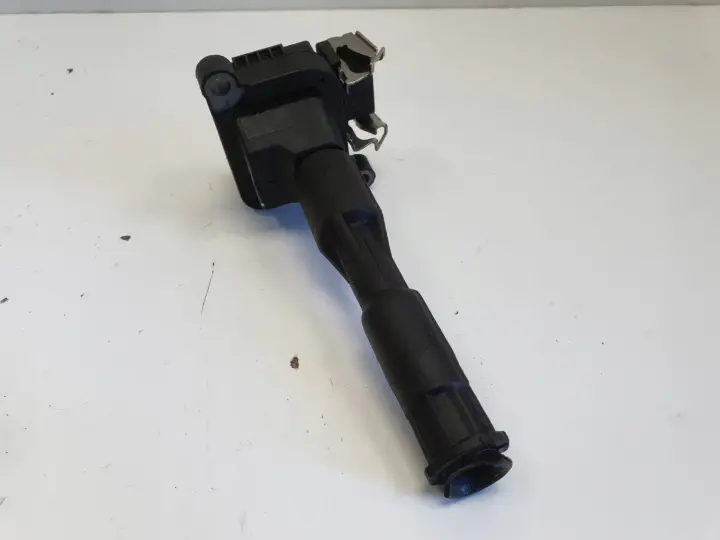 BMW E39 2.5 2.8 3.0 i CEWKA ZAPŁONOWA 0221504004 1703227