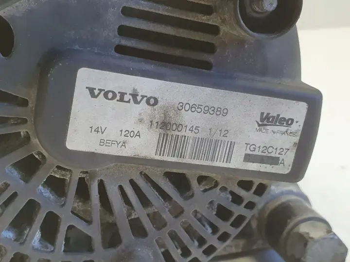 Volvo S40 II V50 1.6 D D2 ALTERNATOR 30659389 120A valeo