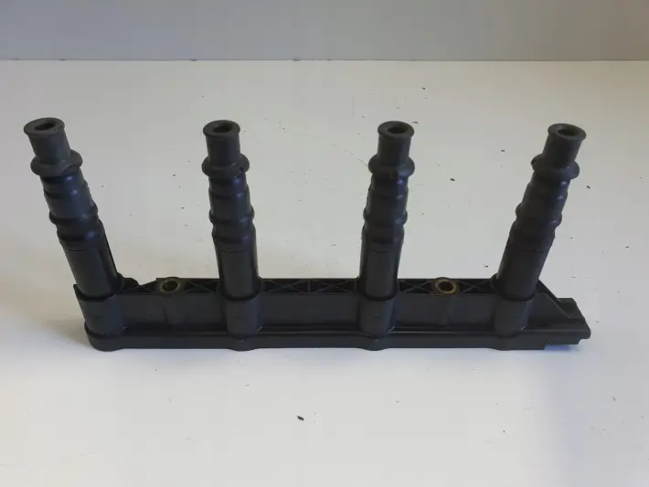 Citroen C3 1.4 16V CEWKA ZAPŁONOWA 9651710680