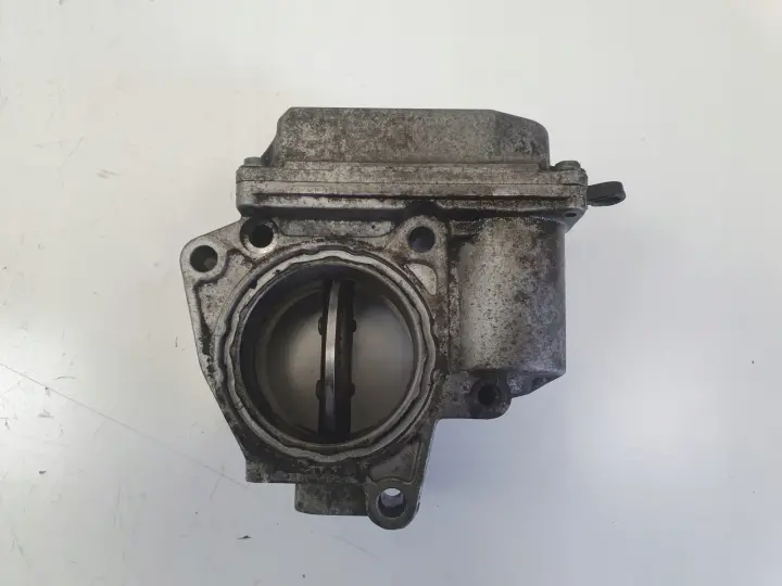 Audi A4 B7 2.0 TDI PRZEPUSTNICA 03G128063J