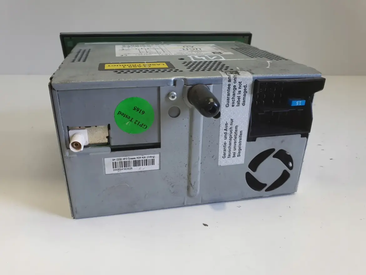 Opel Zafira B Astra H RADIOODTWATRZACZ CD MP3 radio 13255554