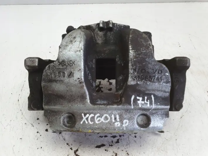 Volvo S90 XC60 II PRZEDNI ZACISK HAMULCOWY prawy przód PASAŻERA 31665741