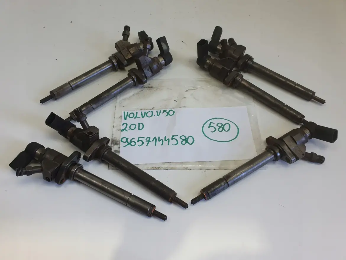 Volvo 2.0 D Ford Focus MK2 2.0 TDCI WTRYSKIWACZ PALIWA wtrysk 9657144580