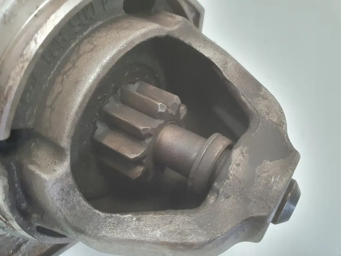 Opel Vectra B 2.0 DTI ROZRUSZNIK bosch 0001109015