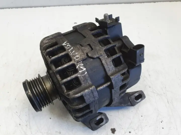 Volvo S60 II 2.0 D3 ALTERNATOR bosch