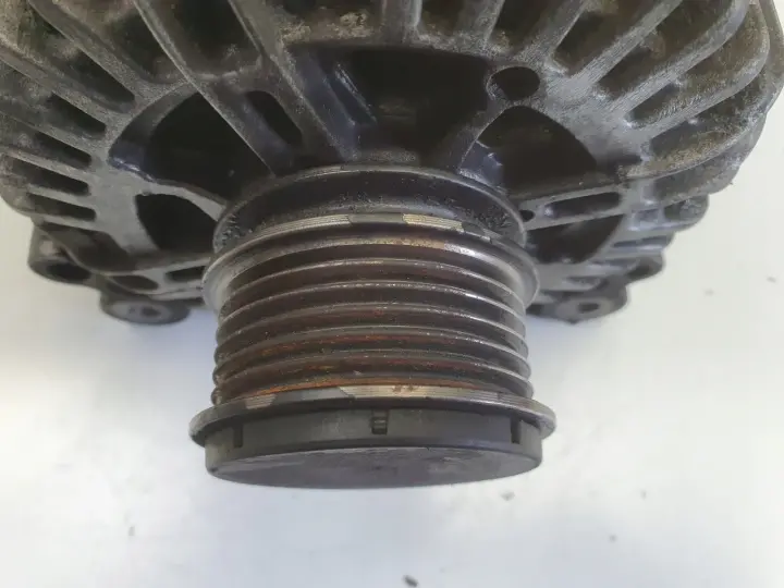 VW Passat B6 1.9 TDI ALTERNATOR