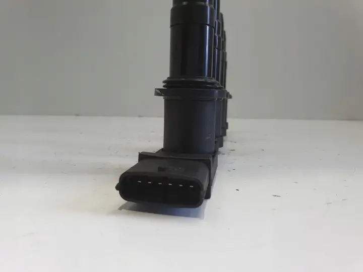 Opel Astra III H 1.6 16V CEWKA ZAPŁONOWA