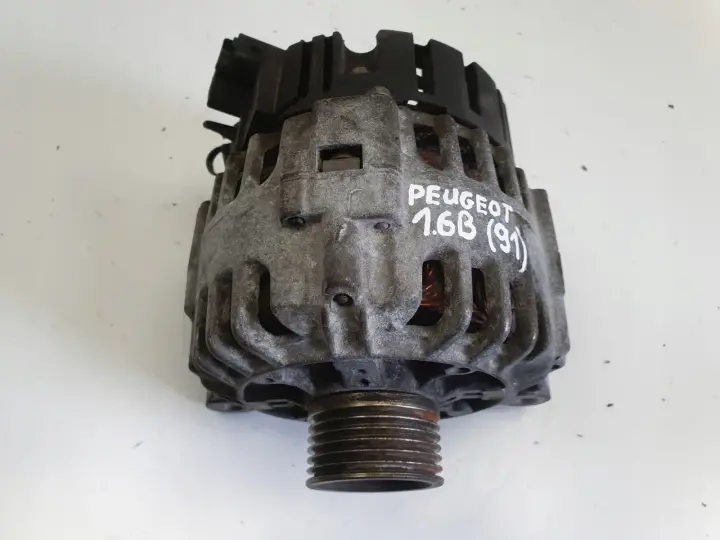 Peugeot 206 1.6 16V ALTERNATOR 9649611780 valeo