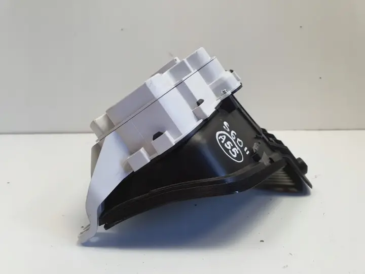 Volvo S80 II V70 III XC70 II lift LICZNIK ZEGARY Europa TFT 31412967