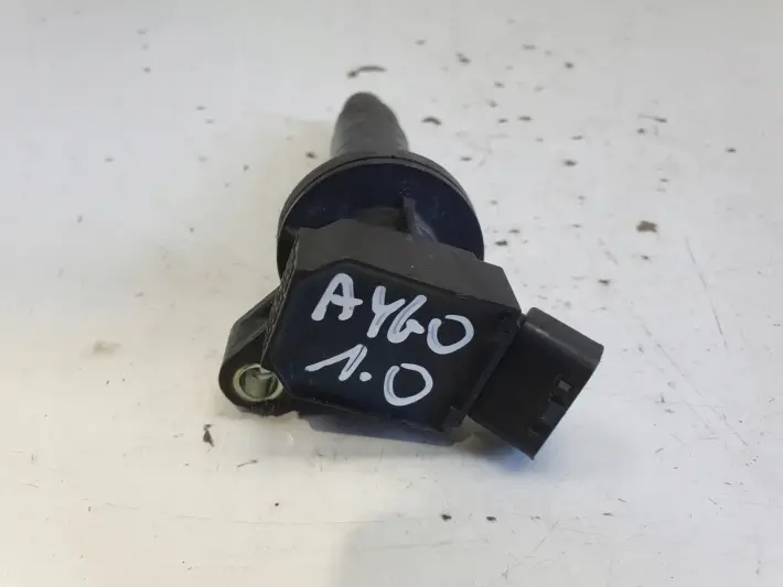 Toyota Aygo Yaris II 1.0 12V 1KR CEWKA ZAPŁONOWA 90919-02239
