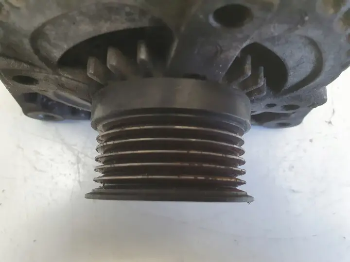 Ford Focus MK2 2.0 TDCI ALTERNATOR denso 104210-2710 150A