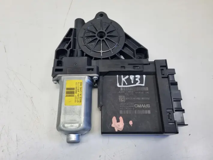 Volvo V40 II SILNICZEK SZYBY lewy przód KIEROWCY Moduł 966268 31674755