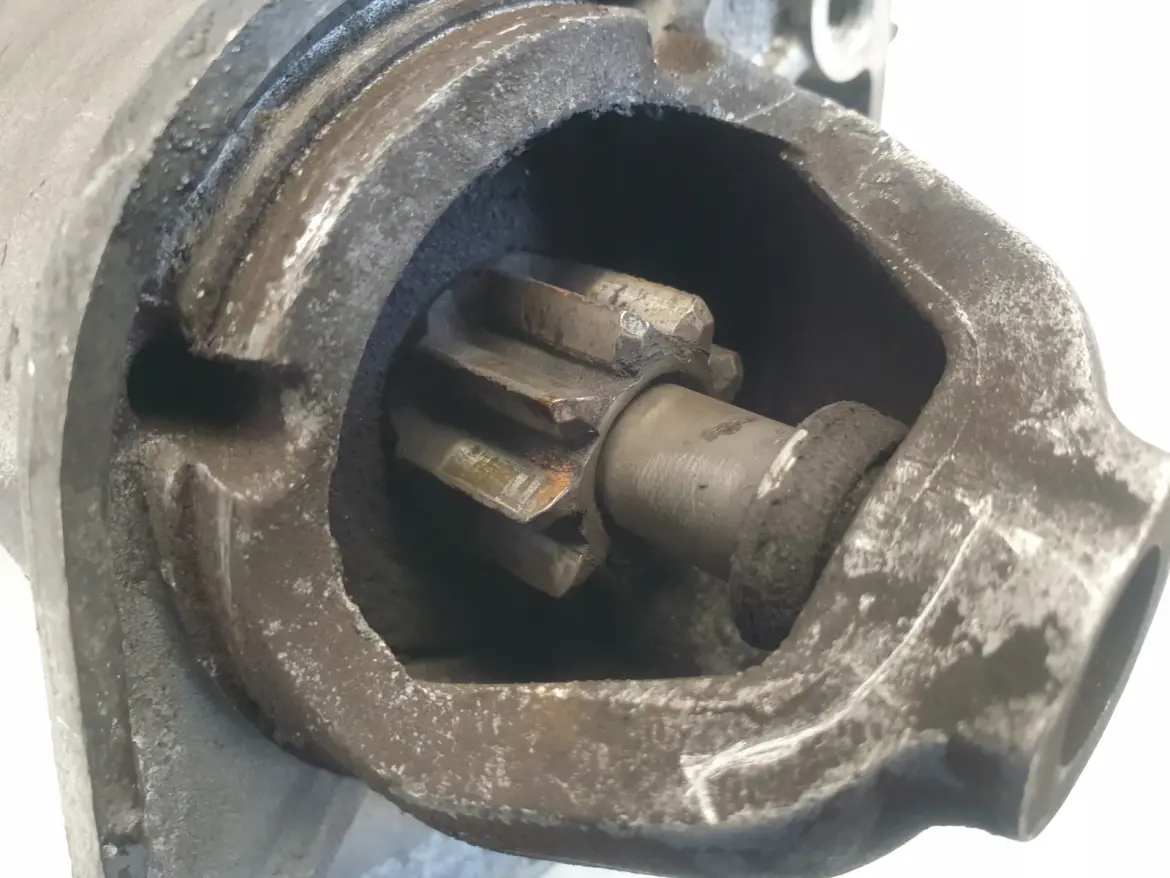 Alfa Romeo Mito 1.4 8V ROZRUSZNIK bosch 0001137002