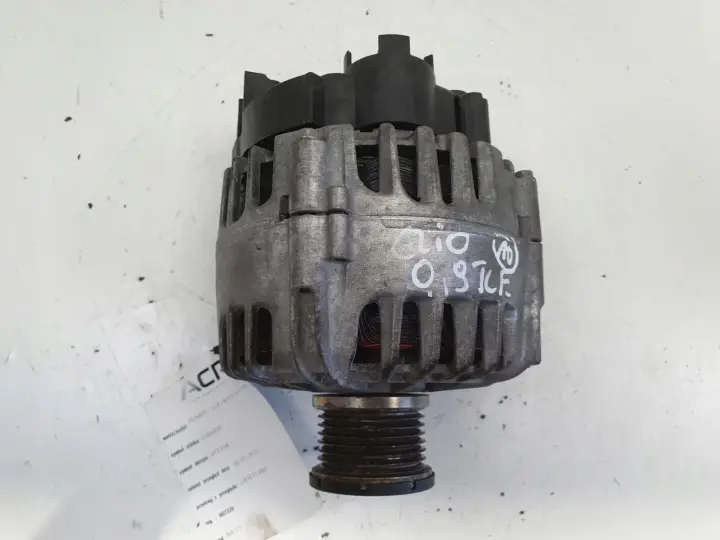 Renault Clio IV 0.9 TCe ALTERNATOR TG12C125 231007842R 2113005886