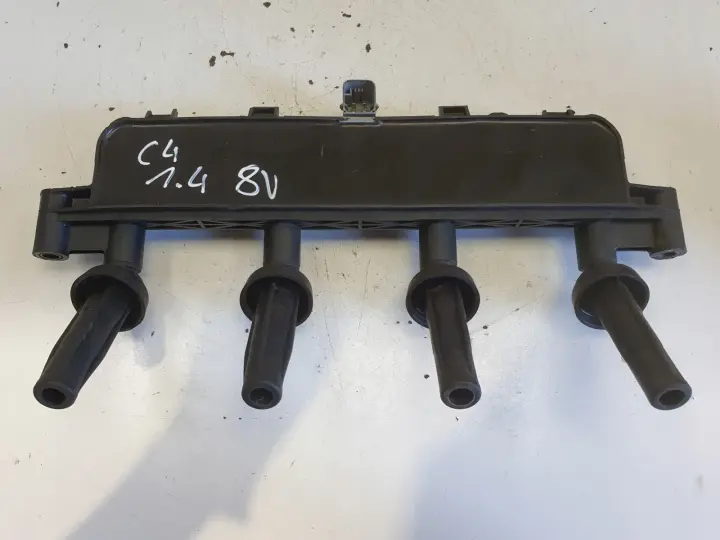 Citroen C4 1.4 8V CEWKA ZAPŁONOWA