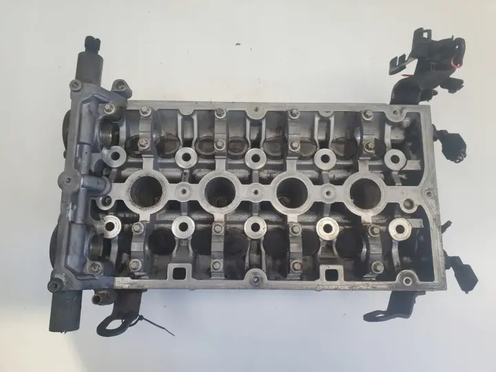 Opel Zafira B Astra J 1.6 16V A16XER GŁOWICA CYLINDRÓW 55559340