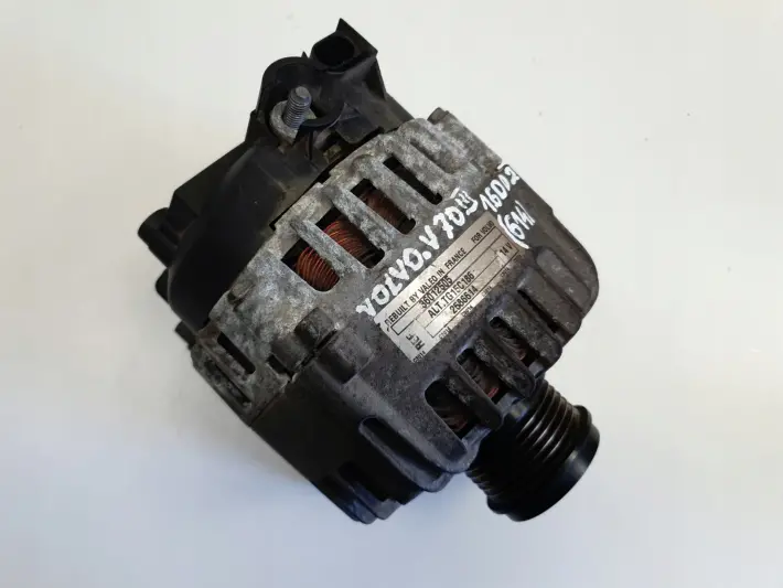 Volvo V70 III 1.6 D D2 ALTERNATOR valeo 30659390