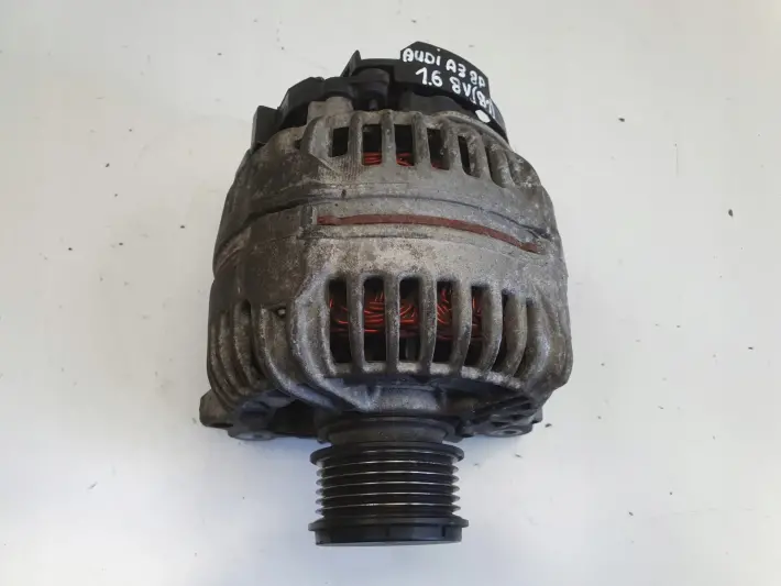 Audi A3 8P VW Golf V 1.9 TDI ALTERNATOR bosch 06F903023F 140A