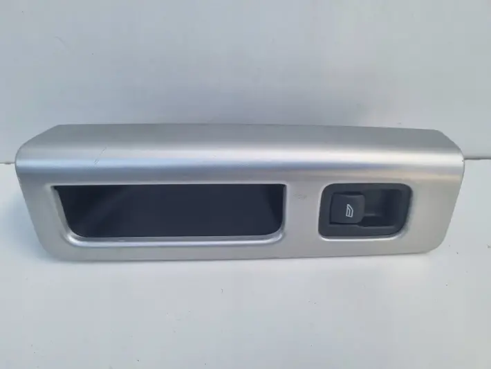 Volvo S40 II V50 PRAWY TYLNY PRZEŁĄCZNIK SZYB panel rączka uchwyt 8663819