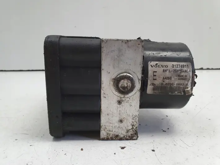 Volvo XC60 POMPA ABS hamulcowa 30681619 P31274911