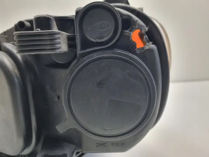 Volvo S80 II 06-16r PRZEDNIA LAMPA PRAWA PRAWY PRZÓD
