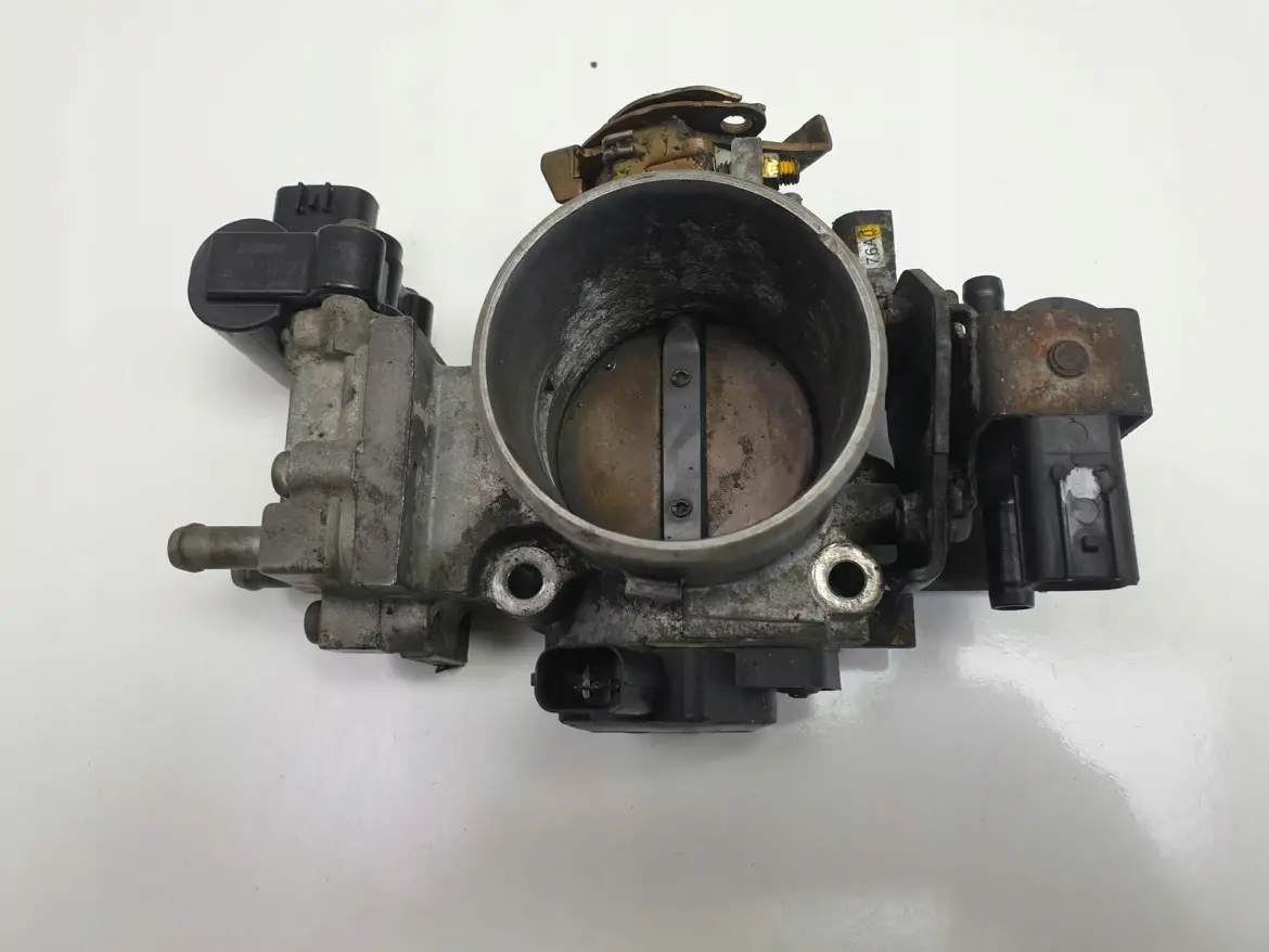 Honda Civic VII 1.6 VTEC PRZEPUSTNICA