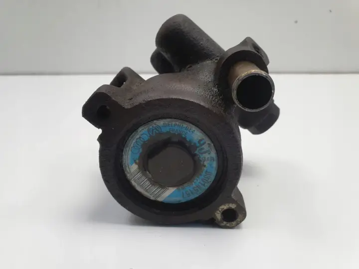 Seat Ibiza II 1.4 16V POMPA WSPOMAGANIA 030145157