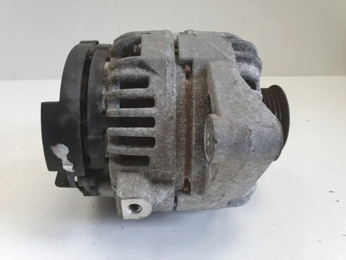 Opel Astra II G 1.6 16V ALTERNATOR 0124425009 bosch
