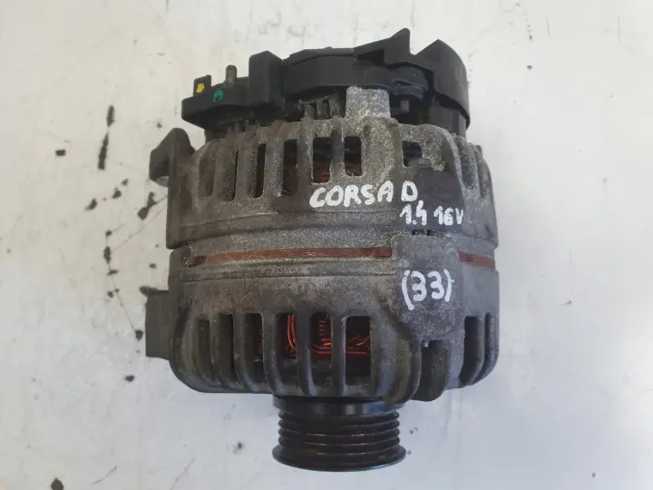 Opel Corsa D 1.4 16V ALTERNATOR bosch 0124425024 100A