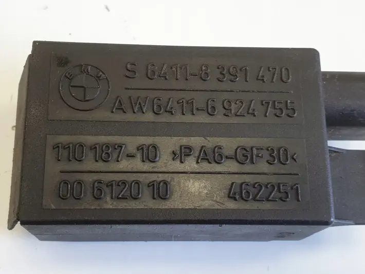 Range Rover III L322 4.4 V8 CZUJNIK POWIETRZA auc 8391470