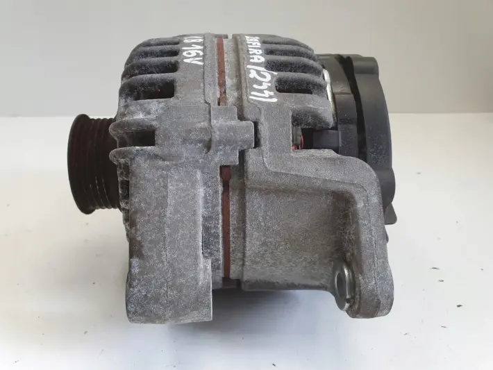 Opel Astra II G 1.6 16V ALTERNATOR 0124425009 bosch