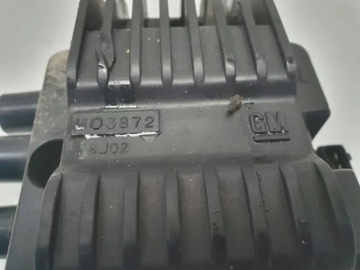 Opel Astra F 1.4 8V CEWKA ZAPŁONOWA 1103872