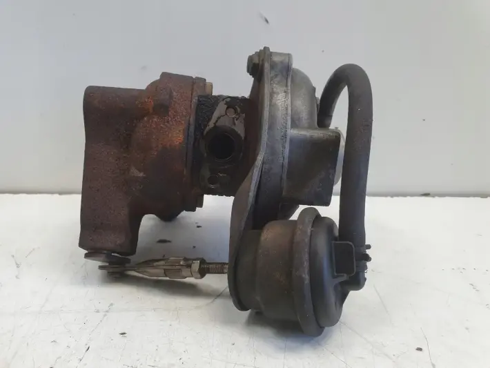 Opel Corsa C 1.3 CDTI TURBOSPRĘŻARKA turbo 73501344