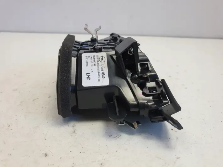 Opel Corsa F PRAWA KRATKA NAWIEWU 39198540