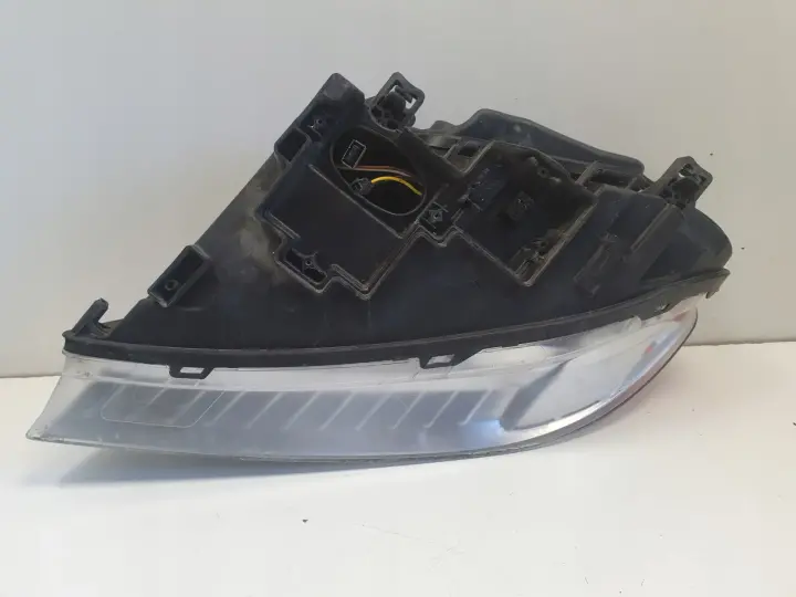 Volvo S80 II V70 III 06-16r PRZEDNIA LAMPA PRAWA PRAWY PRZÓD skręt 31353533