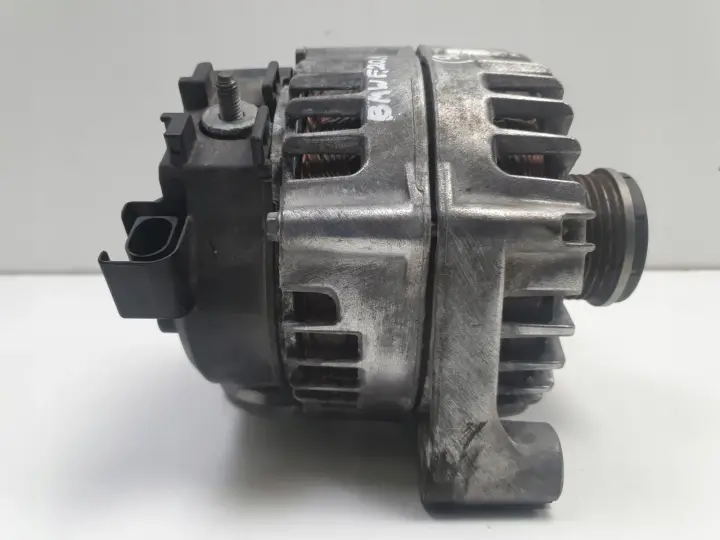 BMW F10 F11 F30 F20 2.0 D ALTERNATOR 180A 7823343 AL04