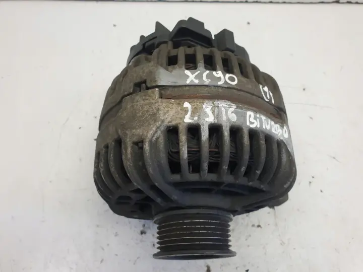 Volvo XC90 2.9 T6 ALTERNATOR 160A 8637849 bosch oryginał