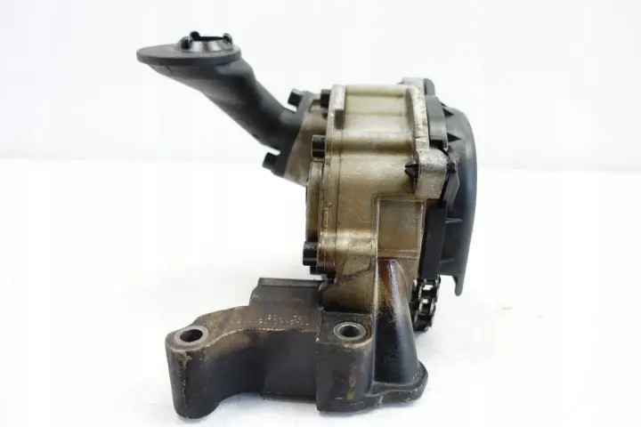 VW Golf V 1.6 FSI POMPA OLEJU 11367-0201 oryginał