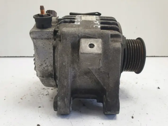 Toyota RAV4 2.0 VVTI ALTERNATOR 27060-28110 oryginał