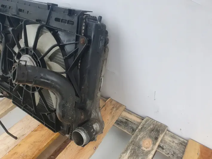 Toyota Corolla Verso II 2.2 D4D CHŁODNICE KOMPLET