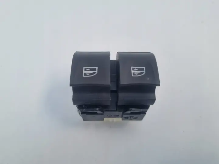 Renault Dacia PANEL SZYB Przełącznik włącznik 254112588R